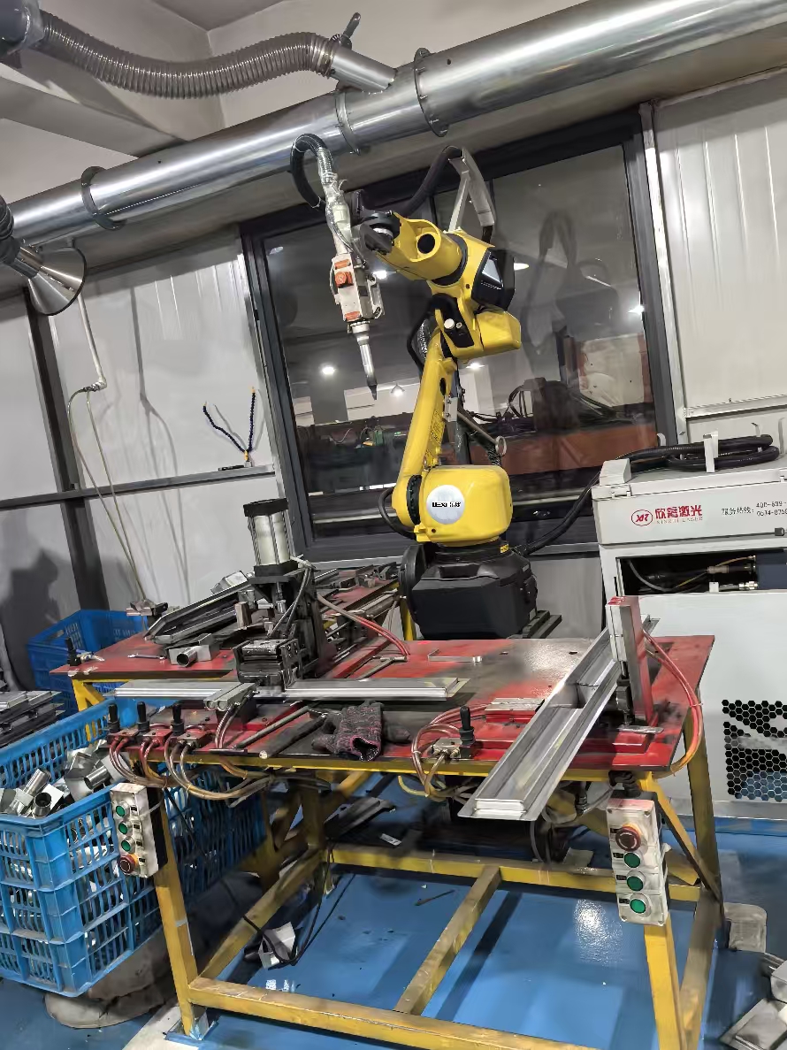 15 years of precision and intelligent manufacturing upgrade! Lexi Sanitary Ware has introduced four precision automatic welding machines to create a "zero defect" floor drain surface process